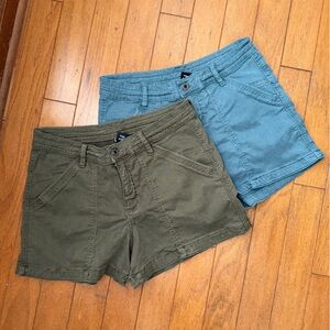 Kuhl Kultivatr Cargo Shorts Women’s Size 8 TWO PAIRS Green Blue 4 in Inseam